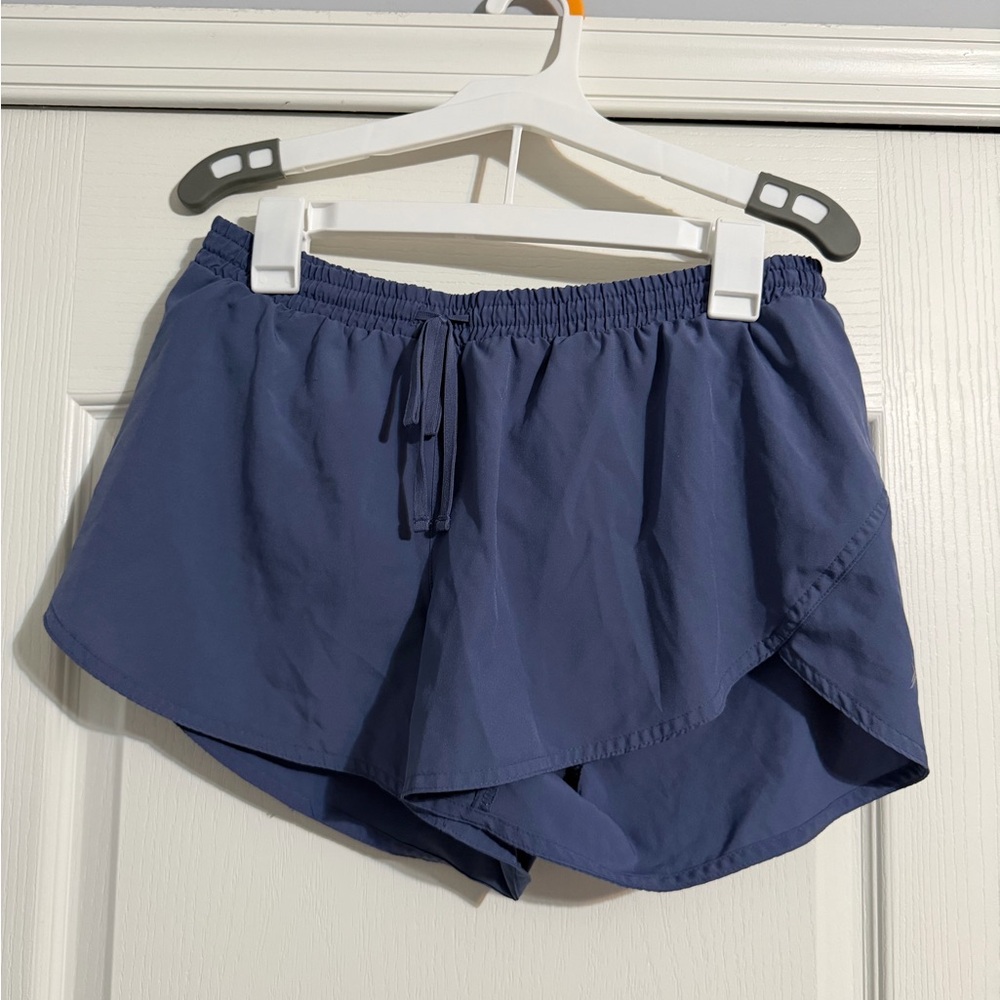 Old Navy Women's Athletic Shorts in Blue